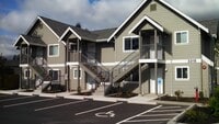 Building Photo - Shuksan Apartments - 2 Bed 1.5 Bath - Bellingham, WA