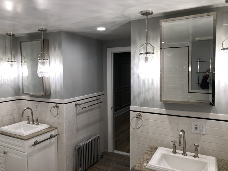 Building Photo - 149 W 120th St