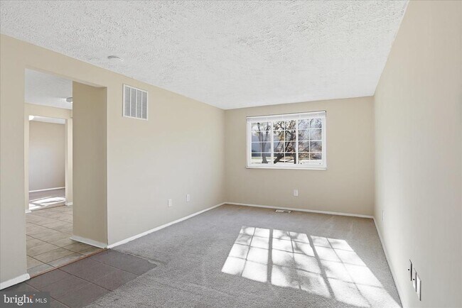 Building Photo - 3265 Bethel Church Dr