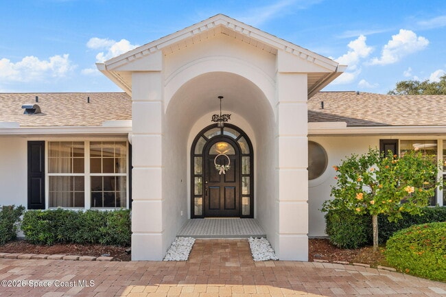 Building Photo - 662 Rossmoor Cir