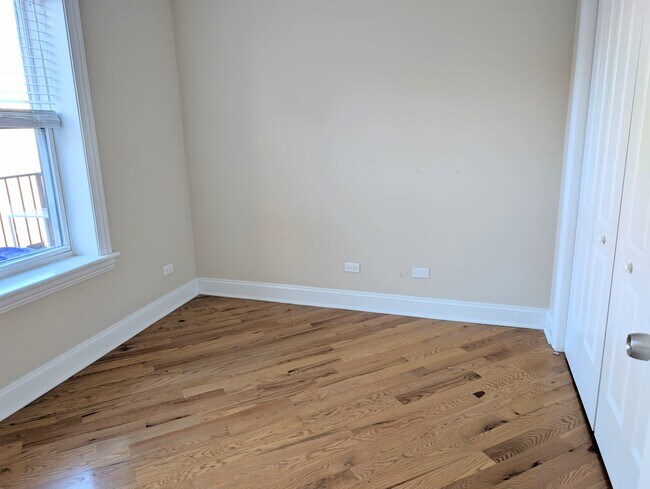 Building Photo - 4016 N Central Park Ave