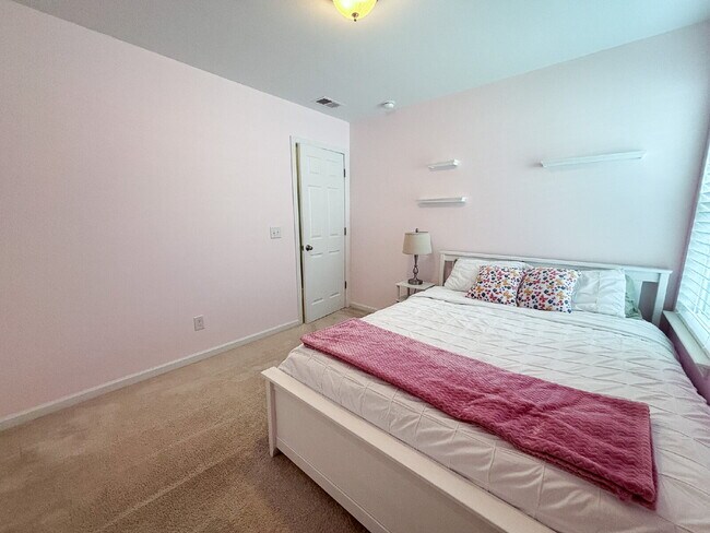 Building Photo - 1393 Wild Goose Trail