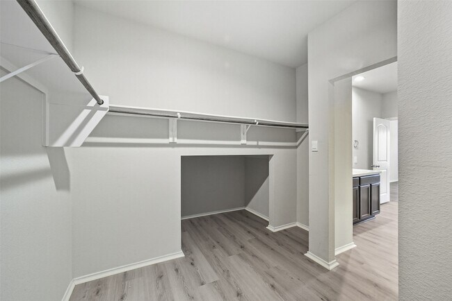 Building Photo - 16524 Cascading Pnes Ct