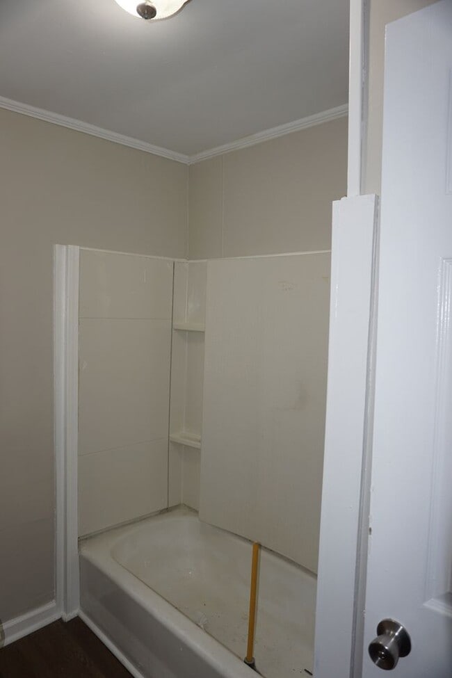 Building Photo - 1119 H St