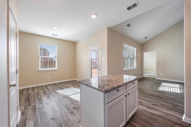 Building Photo - 228 Harvey St