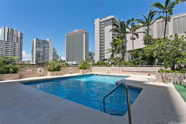 Building Photo - Elevated Island Living: High-Floor Corner Gem with Harbor & Sunset Vistas