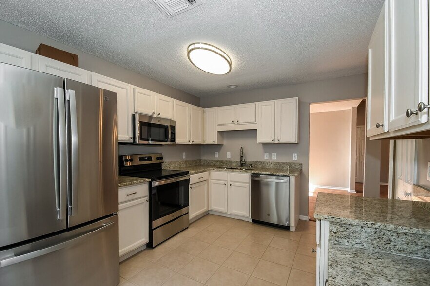 Building Photo - 8857 Spring Harvest Ln E