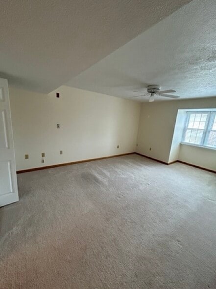 Main Bedroom - 510 Clubhouse Dr