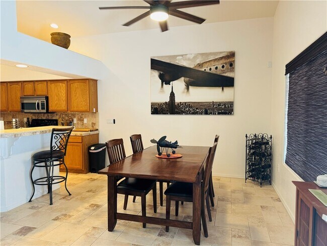 Building Photo - 5264 Antelope Dr