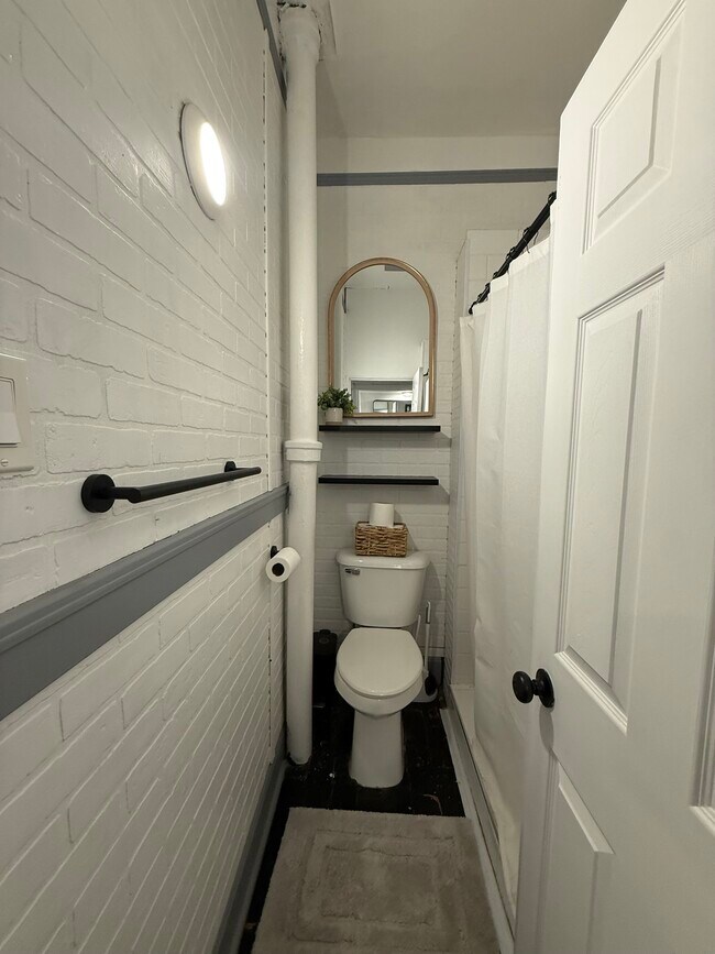 Building Photo - 478 S 100 E