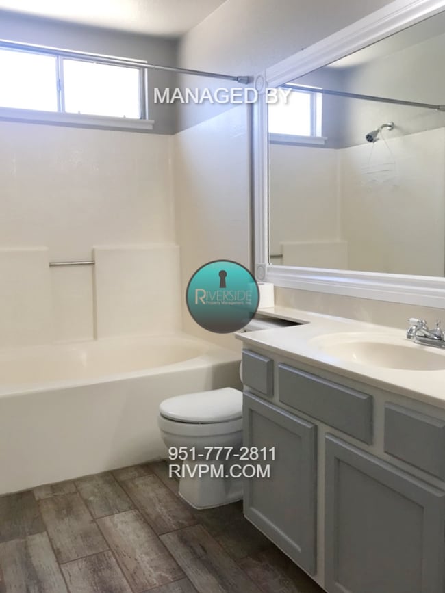 Building Photo - Stunning 2-Bedroom Moreno Valley Home – Yo...