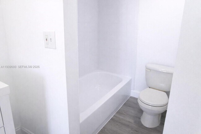 Building Photo - 1990 Marseille Dr