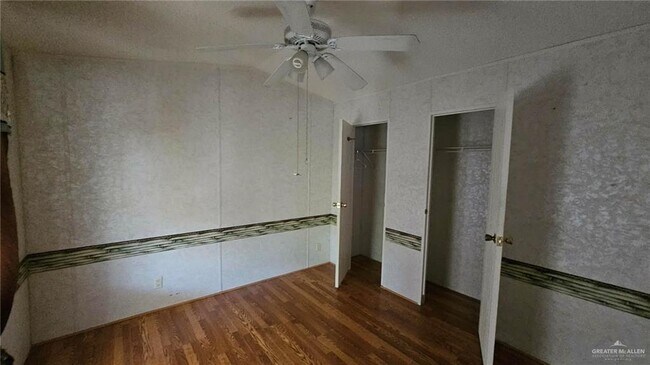 Building Photo - 2408 Meadowlark St