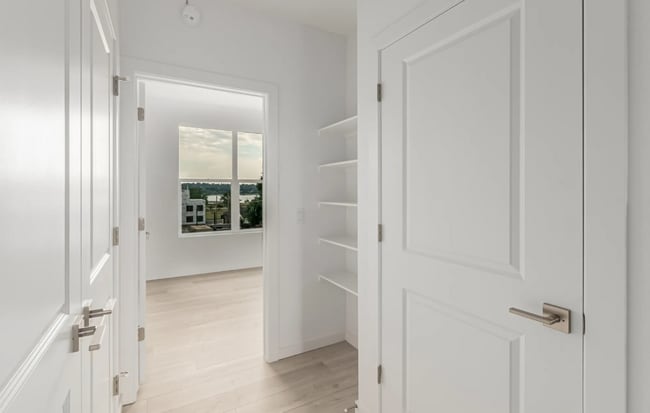 Building Photo - 1634 Sheridan Boulevard