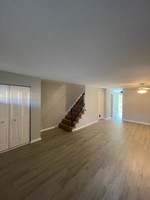 Building Photo - 2306 Walnut Ridge Est