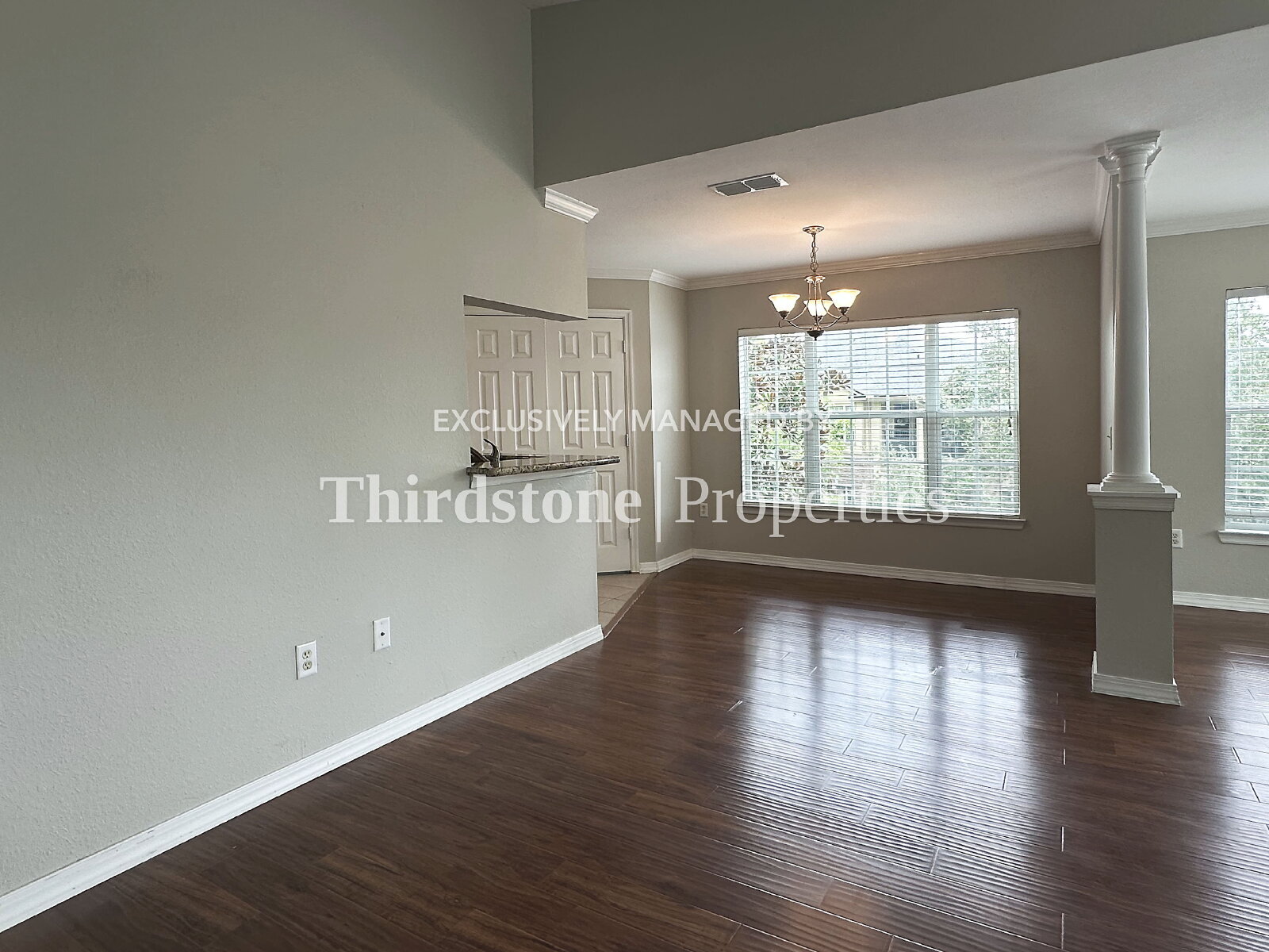 Building Photo - 7800 Point Meadows Dr