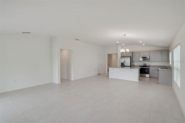 Building Photo - 3262 Sanctuary Dr