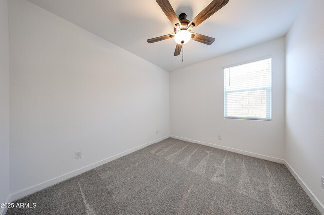 Building Photo - 16707 W Chama Dr