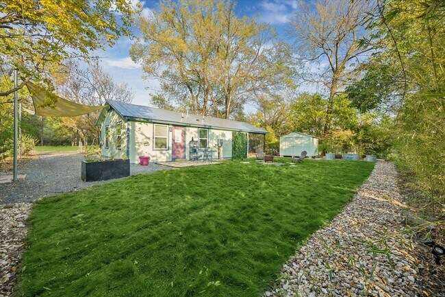 Building Photo - 4901 Prock Ln