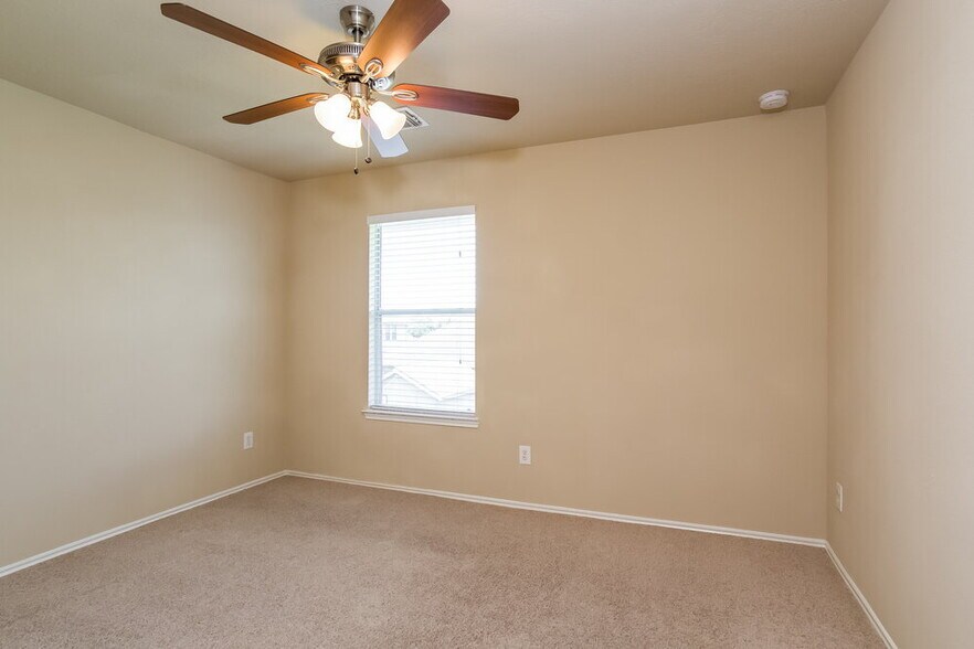 Building Photo - 12719 Gable Wind Mill Ln