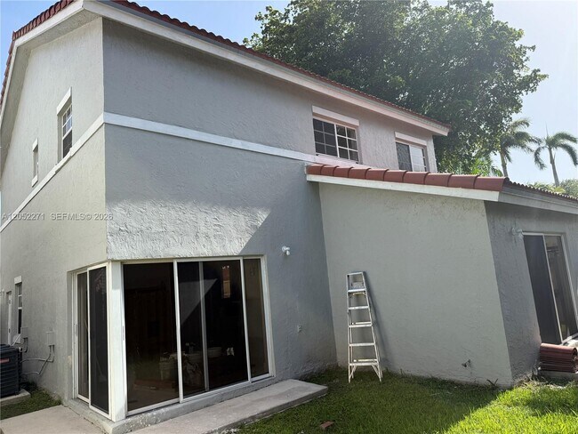 Building Photo - 13889 SW 103rd Ln