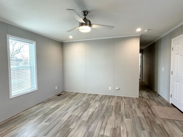 Building Photo - 52962 N Yorktown Ct