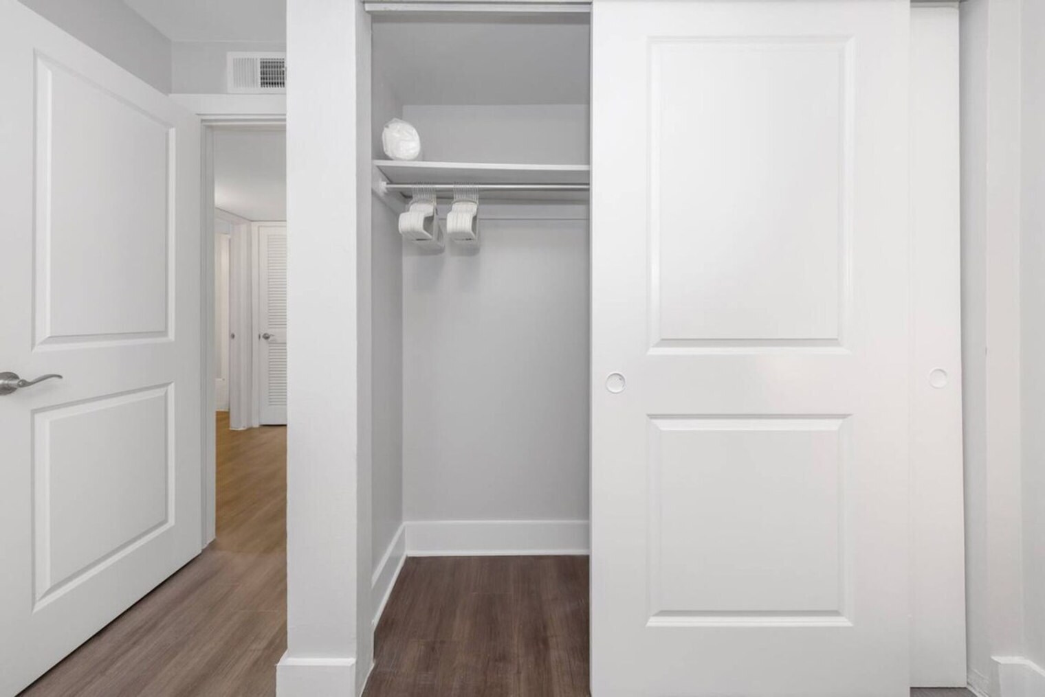 Building Photo - 4301 W Cleveland St