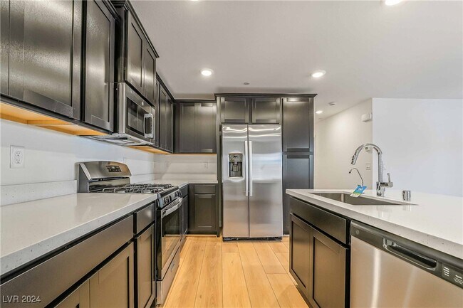 Building Photo - 147 Harper Hts Ct