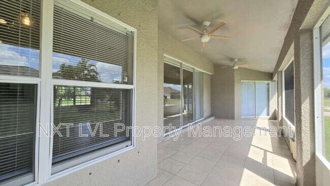 Building Photo - 342 NE 17th St