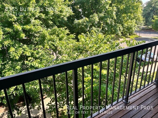 Building Photo - 8385 Buttress Ln