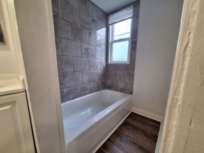 Building Photo - Welcome Home!