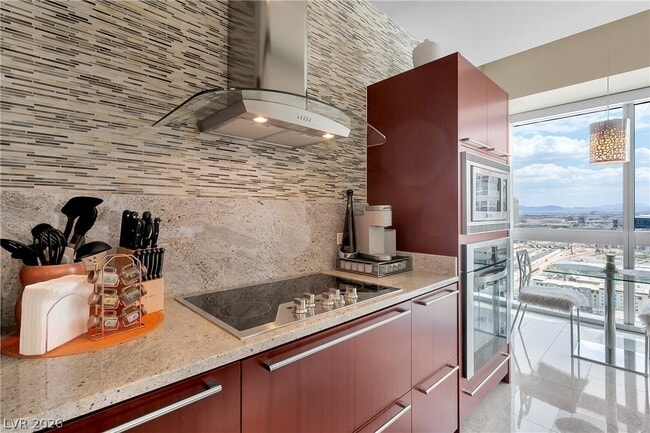 Building Photo - 4471 Dean Martin Dr