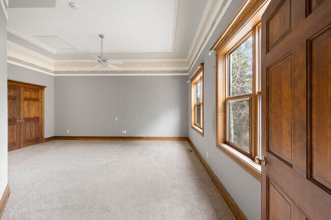 Building Photo - 1BD, 1BA Mountain Gatehouse in Conifer
