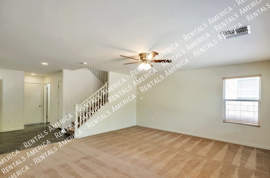 Building Photo - 2834 W Duskywing Dr
