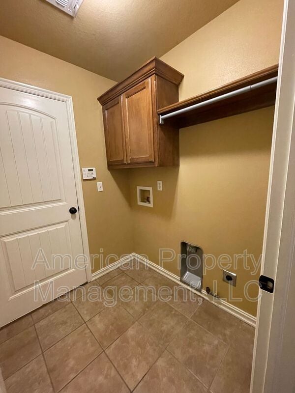 Building Photo - 13046 E 133rd Pl N