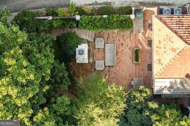 Building Photo - 31 Lafayette Dr NE