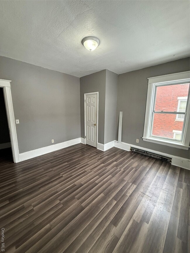 Building Photo - 60 Carroll St