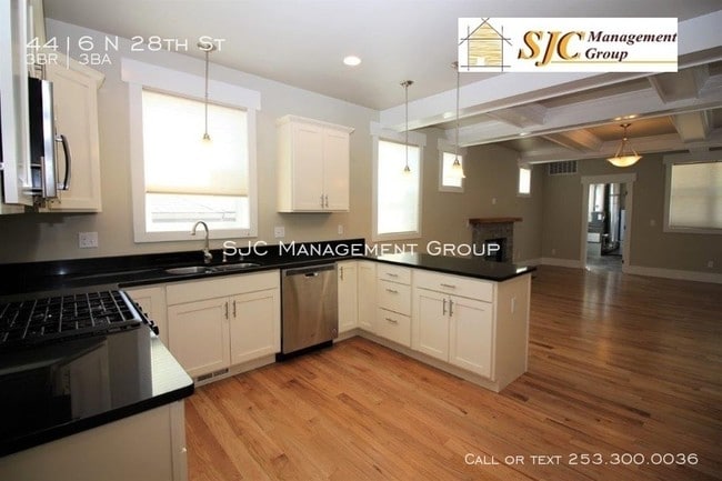 Building Photo - 4416 N 28th St