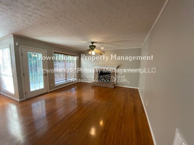 Building Photo - 605 Suwanee Lakes Cir NW