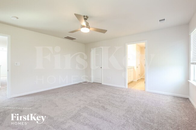 Building Photo - 408 Stonefence Dr