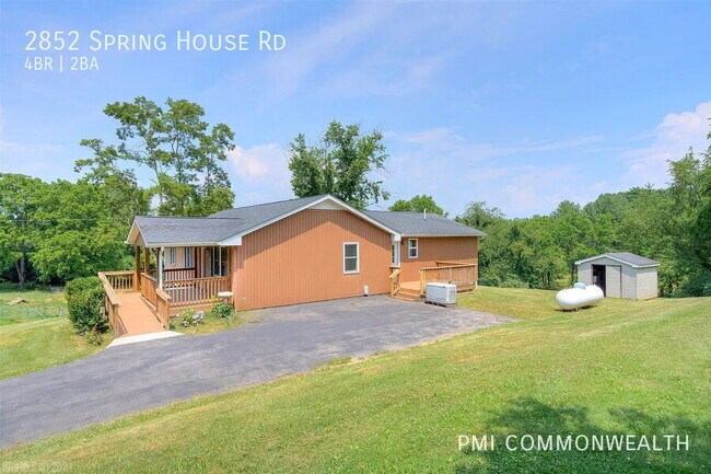 Building Photo - 2852 Spring House Rd