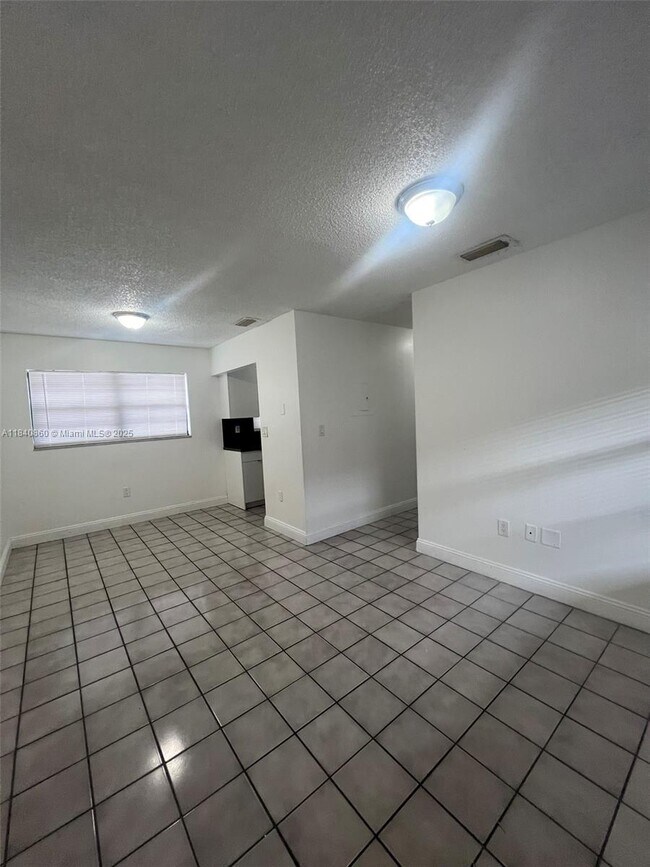 Building Photo - 5935 W 26th Ave