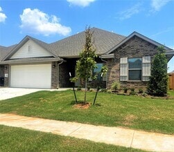 Building Photo - 10012 Glover River Dr