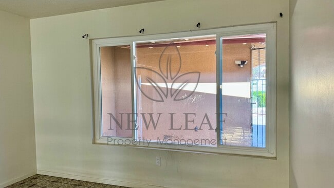 Building Photo - 970 W 14th St