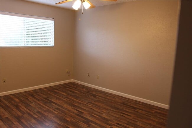Building Photo - 8003 Dowling Cove
