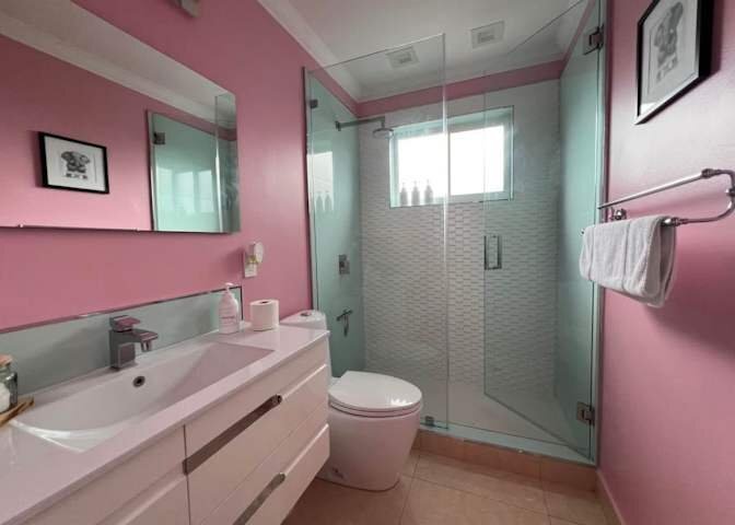 Building Photo - 1031 N 74th Terrace