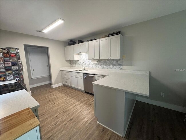 Building Photo - 508 Tracey Dr