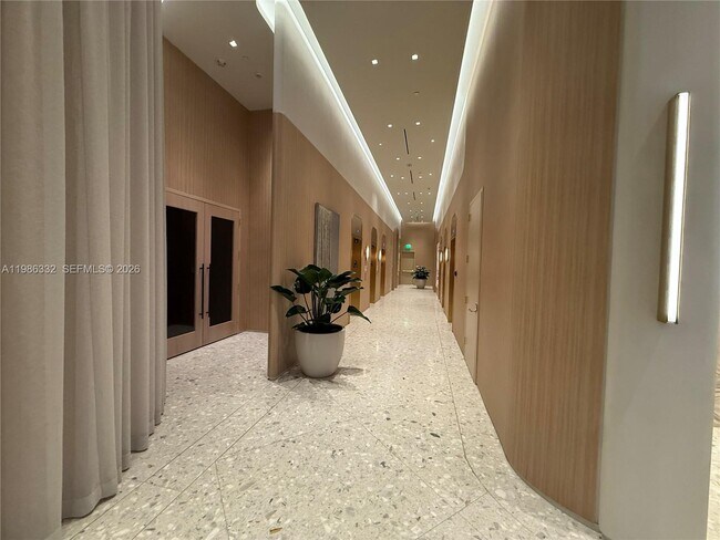 Building Photo - 77 SE 5th St