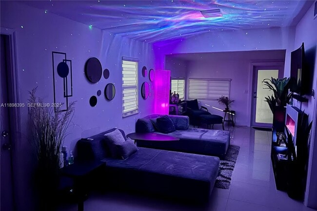 Building Photo - 3132 NW 43rd St