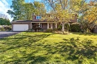 Building Photo - 8178 Old Sunridge Dr